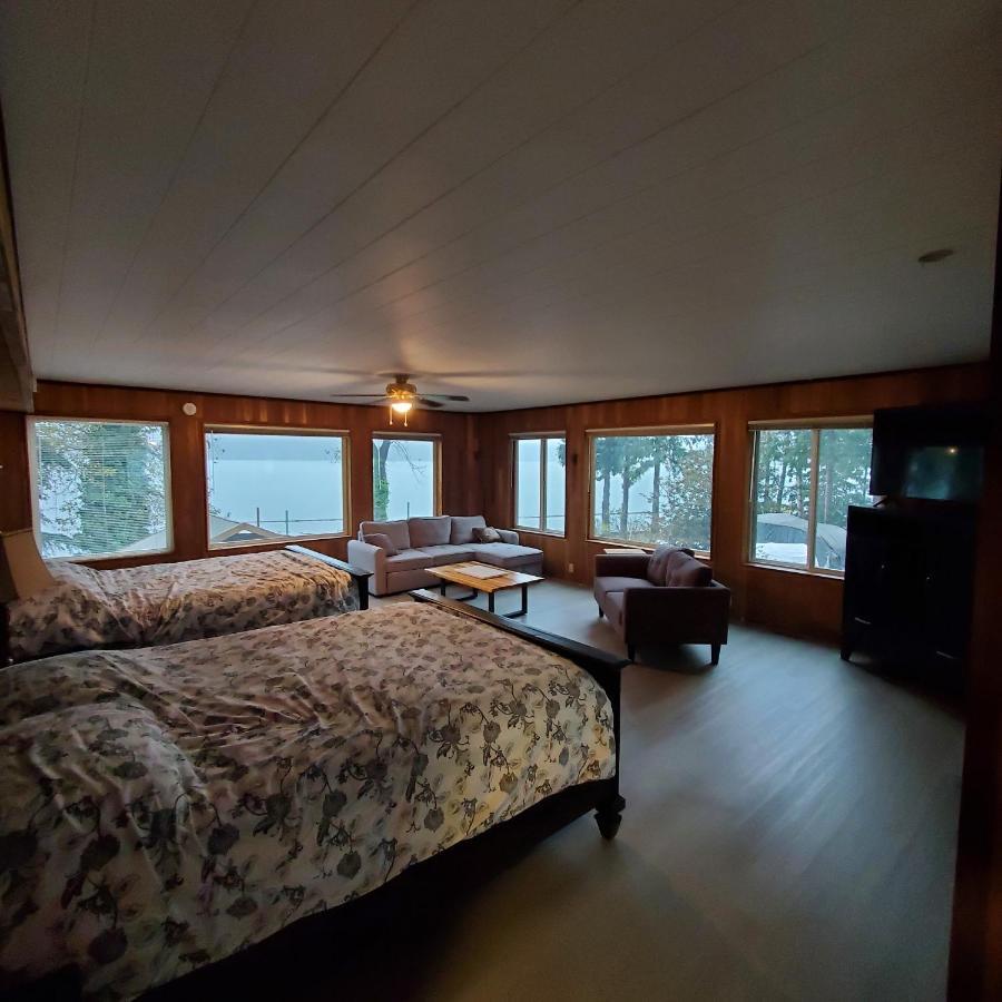 Royal Harrison Retreat Villa Harrison Hot Springs Eksteriør bilde